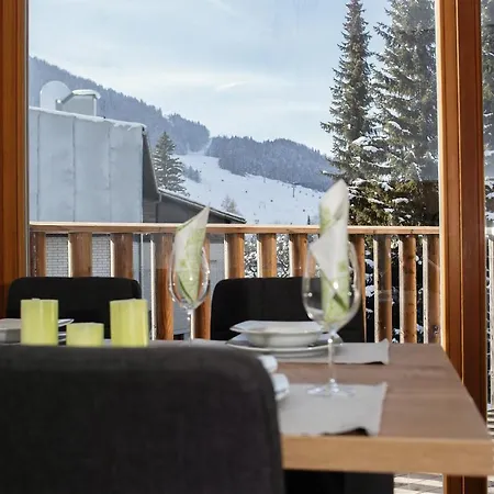 Amber, - Center Apartment *