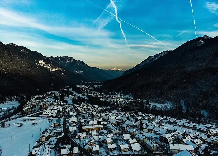 Amber, - Center Kranjska Gora